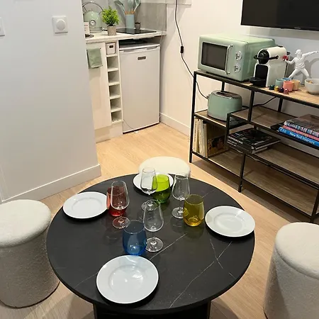 Oberkampf By Melvane 18 Διαμέρισμα *